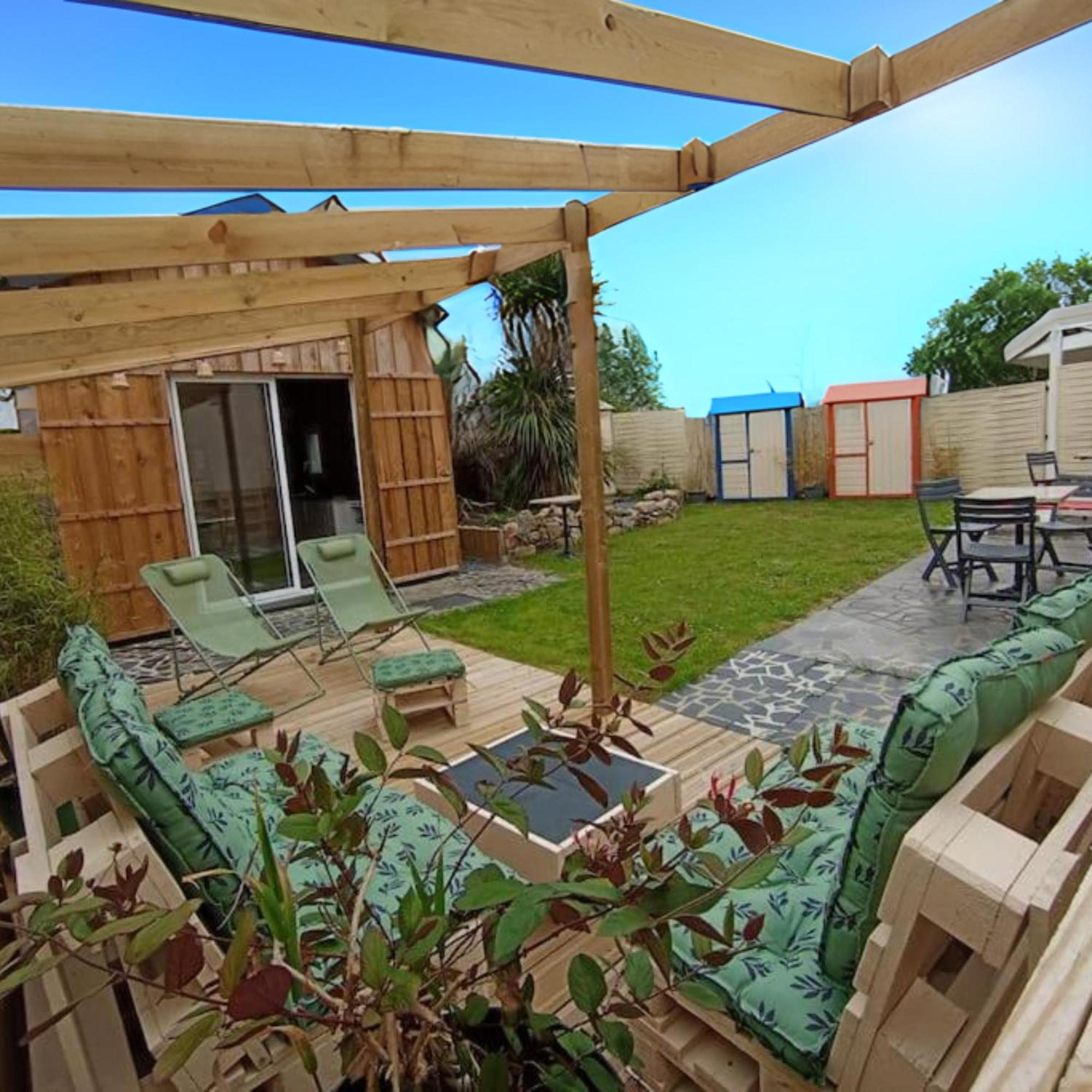 Dans Une Maison Familiale Avec Jardin A 800M De La Plage Bréville-sur-Mer Dış mekan fotoğraf